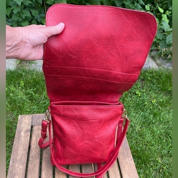 Espen Shoulder Bag-  Red - Picture 12 of 16